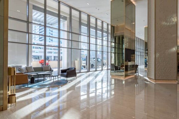 Lobby - Vogue Downtown - Bellevue Towers (Dubai)