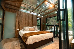 Ropa de cama de alta calidad, minibar, wifi gratis y ropa de cama 