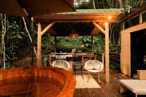 Cabaña superior | Área de sala de estar