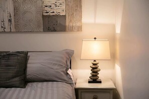 2 chambres, fer et planche Ă repasser, Wi-Fi, draps fournis