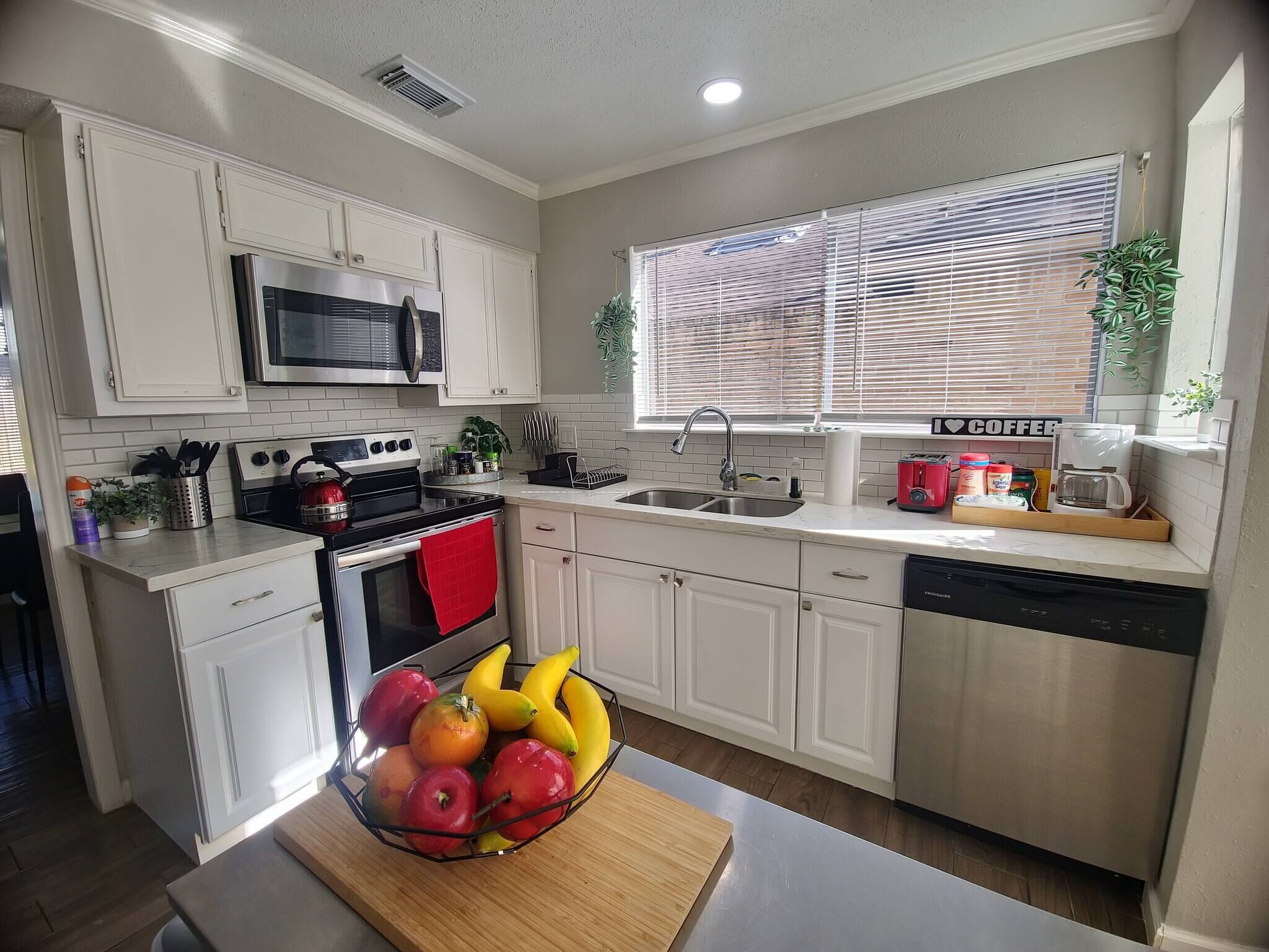 Nhà, 3 phòng ngủ, hồ bơi riêng, quang cảnh hồ bơi | Bếp riêng