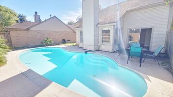 Rumah, 3 kamar tidur, kolam renang pribadi, pemandangan kolam renang | Kolam renang | Kolam renang outdoor