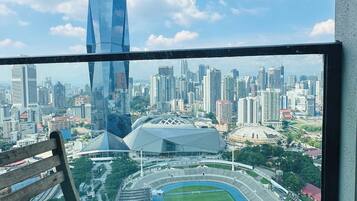 Apartemen Mewah, 3 kamar tidur | Pemandangan balkon