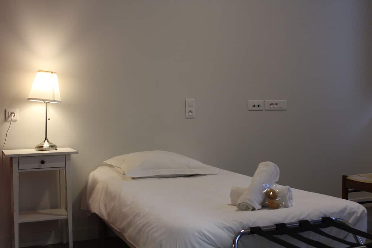 Basic Single Room