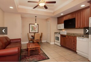 Living area - Deluxe Westgate Condo Minutes from Disney! (Kissimmee)