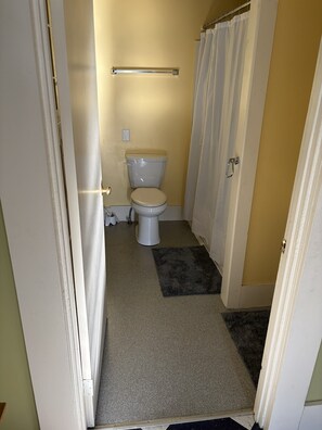 Handdoeken, toiletpapier