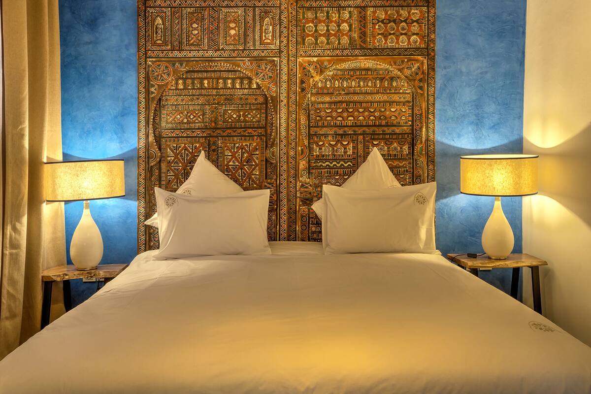 Chambre Standard double ou avec lits jumeaux | Coffre-fort, accès au Wi-Fi (inclus)