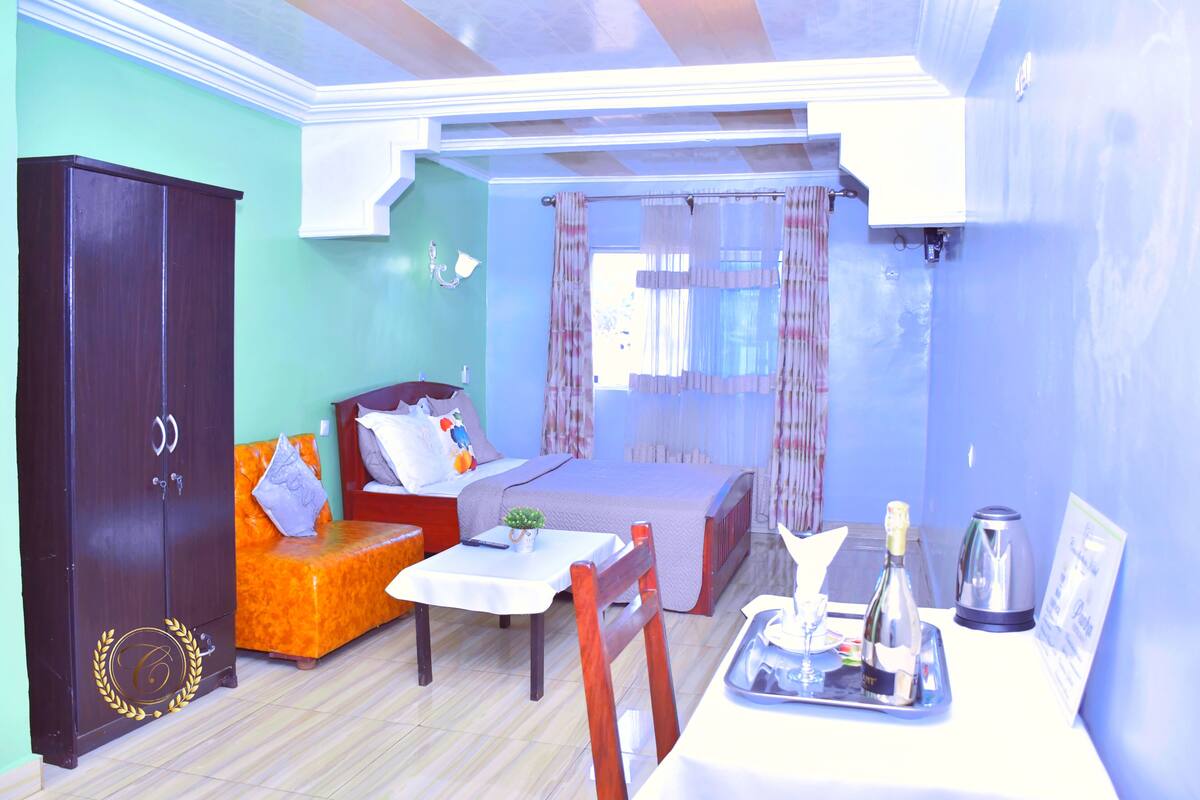 Comfort Double Room | Individually decorated, soundproofing, free WiFi