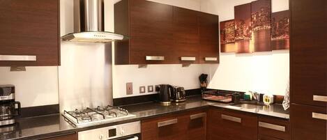 Apartment | Private kitchen | Fridge, microwave, oven, stovetop