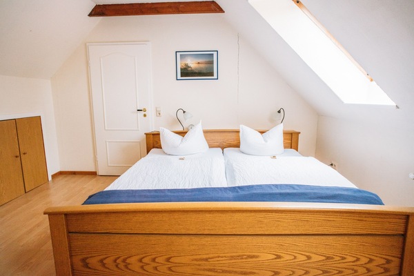 Classic dubbelrum | Skrivbord, arbetsyta för laptop, gratis wi-fi och sängkläder