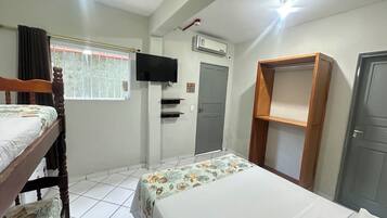 Free WiFi, bed sheets