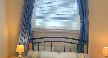 2 BED SELF CATERING APARTMENT