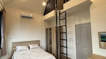 2 bedrooms, WiFi, bed sheets