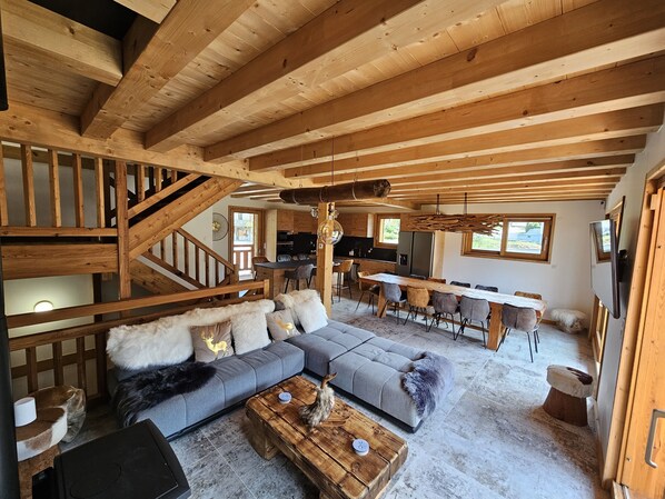 Living area - Superbe Chalet de 150m2 au Pied des Pistes Pour 15 Personnes (La Chapelle-d'Abondance)