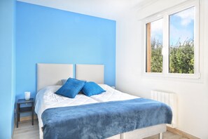 2 chambres, accès au Wi-Fi (inclus), literie fournie