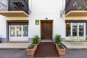 Exterior detail - Pamplemousse - Appt à 10min d'Argelès-Sur-Mer (Saint-André)