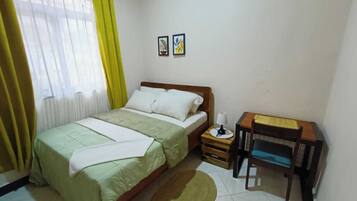 2 chambres, bureau, Wi-Fi gratuit, draps fournis