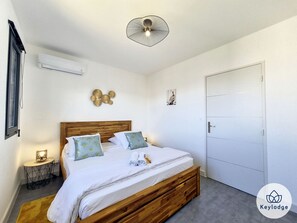 2 habitaciones, tabla de planchar con plancha y wifi gratis 