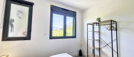 2 chambres, fer et planche Ă repasser, accĂšs au Wi-Fi (inclus)