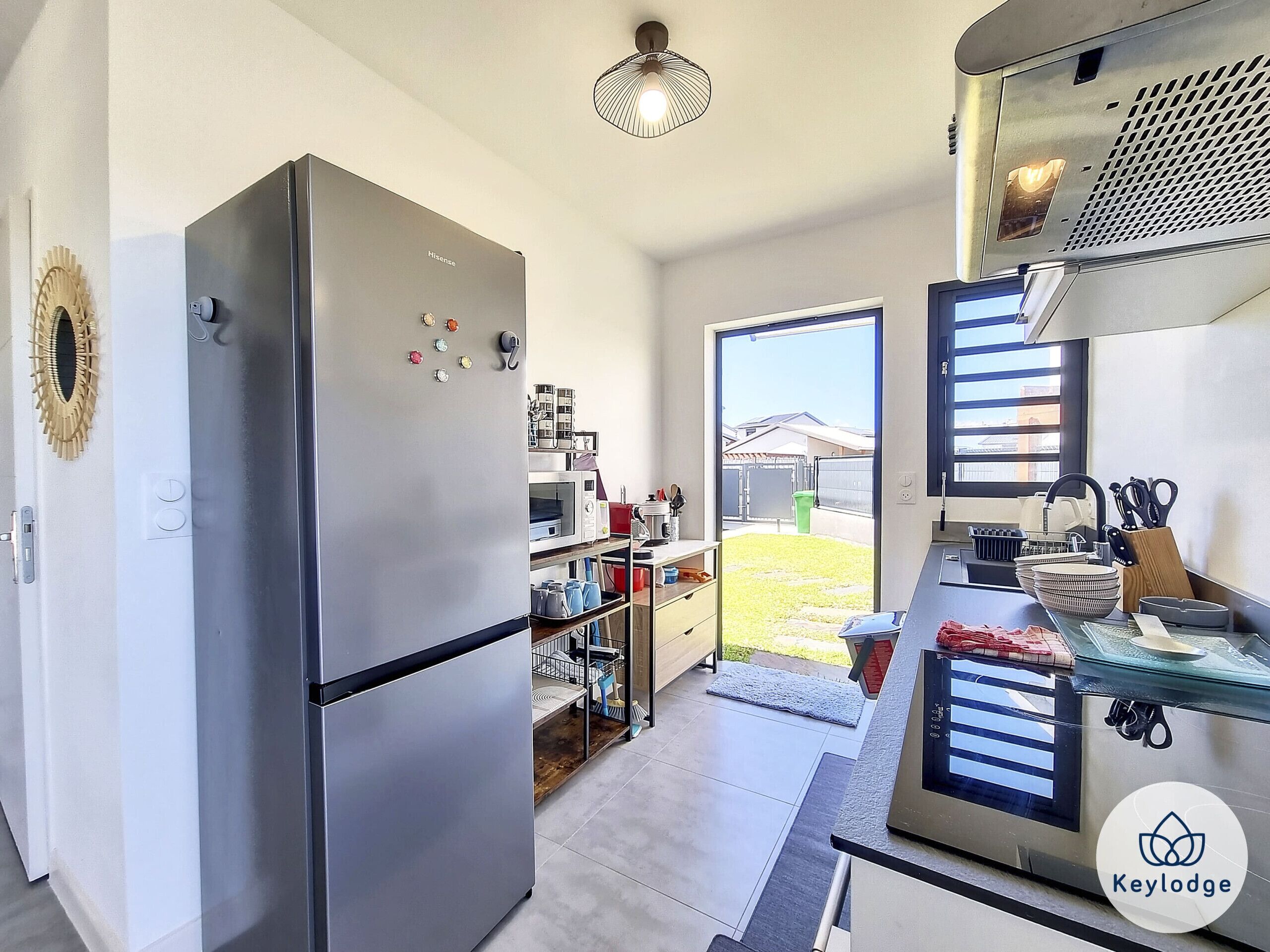 Frigorifero, microonde, forno, lavastoviglie