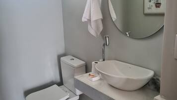 Perlengkapan mandi gratis
