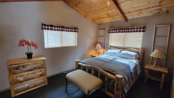 12 bedrooms, in-room safe, desk, free WiFi