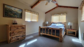 12 bedrooms, in-room safe, desk, free WiFi - Comfortable Riverside Retreat on 4 acres in secluded Lowman Idaho. Sleeps 45+. (Lowman)