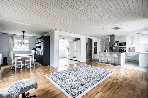 Lovely villa close to the beach