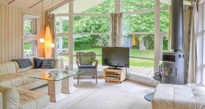 Cozy home in Græsted with WiFi