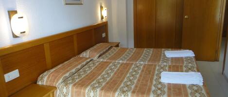 2 Schlafzimmer, Internetzugang, Bettwäsche