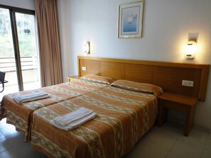 2 chambres, accès Internet, draps fournis