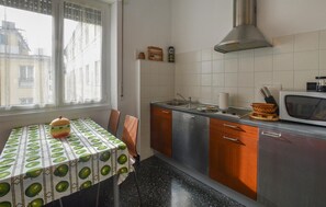 Kühlschrank, Herdplatte, Geschirrspüler