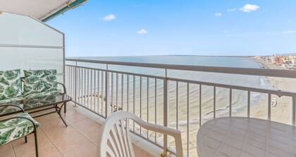 Ferienwohnung 'Sunflower Costa Blanca' mit Meerblick, WLAN und Klimaanlage