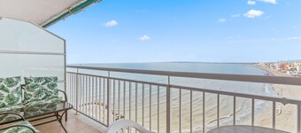 Apartment 'Sunflower Costa Blanca' with Sea View, Wi-Fi and Air Conditioning