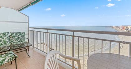 Ferienwohnung 'Sunflower Costa Blanca' mit Meerblick, WLAN und Klimaanlage