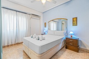 2 bedrooms, iron/ironing board, free WiFi, bed sheets