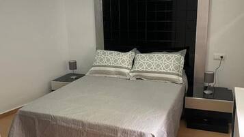 2 sovrum, strykjärn/strykbräda, resesäng och gratis wi-fi