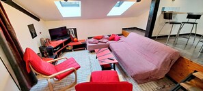 TV - Apartment 'Le Chalet Des Côtes' with Private Terrace and Wi-Fi (CORNIMONT)