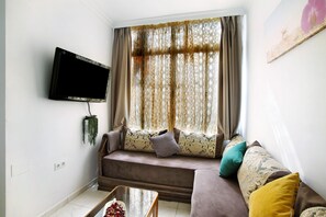 TV - Vacation Apartment 'Un Descanso 2-2' with Wi-Fi (Maspalomas)