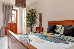 2 bedrooms, iron/ironing board, free WiFi, bed sheets - Holiday Home 'Casa Zito' with Mountain View, Private Terrace and Wi-Fi (San Giuliano Asciano Pisa)