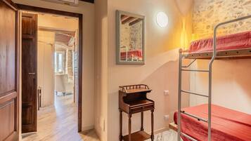 2 dormitorios, wifi gratis, ropa de cama