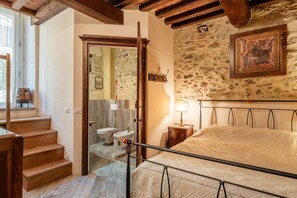 2 habitaciones, wifi gratis y ropa de cama 