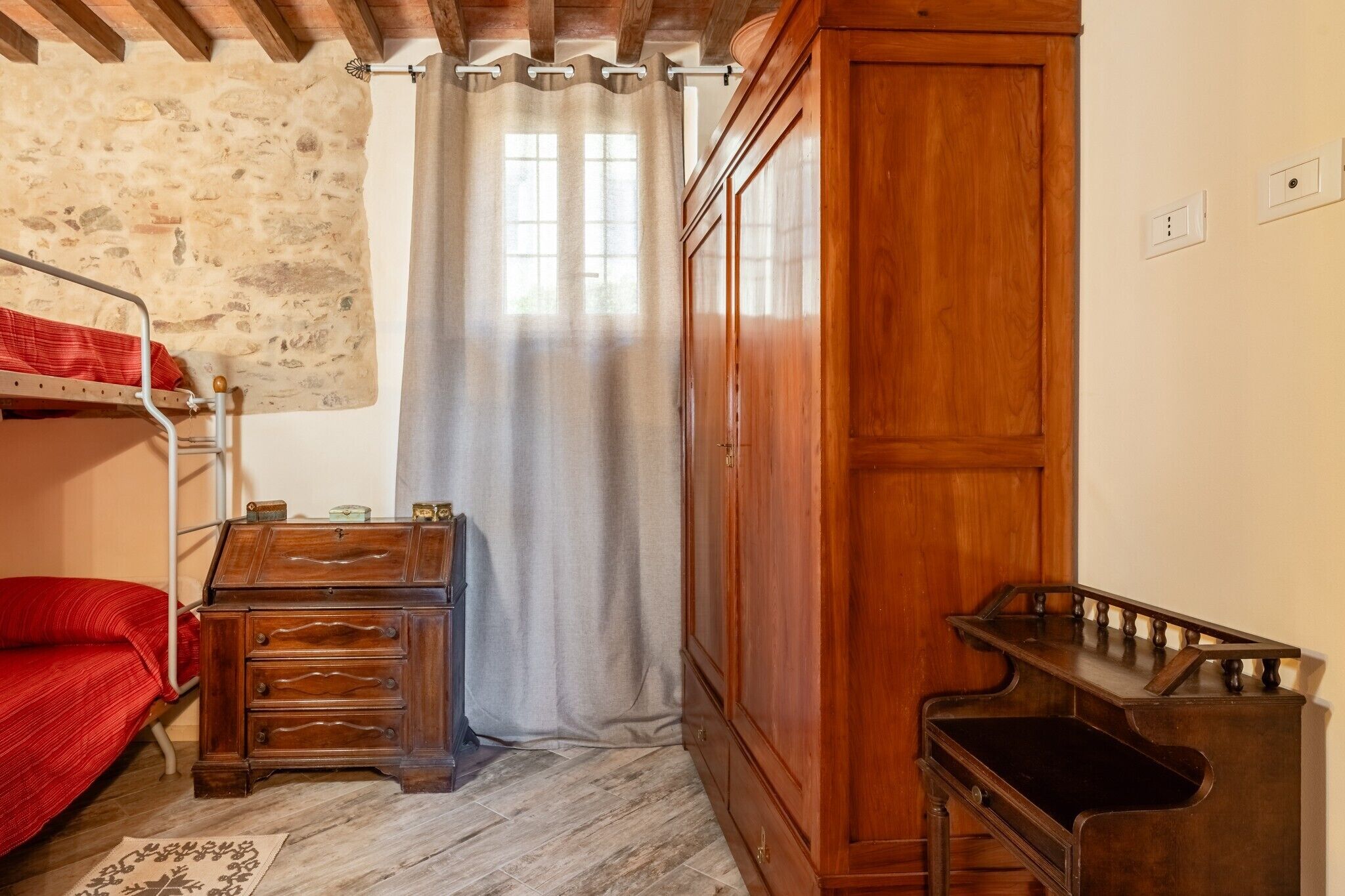 2 camere, Wi-Fi gratuito, lenzuola