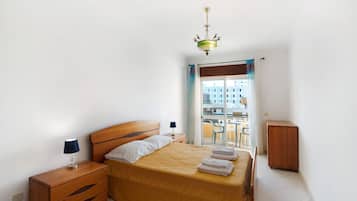 2 habitaciones, tabla de planchar con plancha y wifi gratis