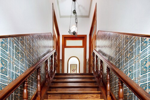 Sé Heritage Apartment with Private Terrace and Wi-Fi