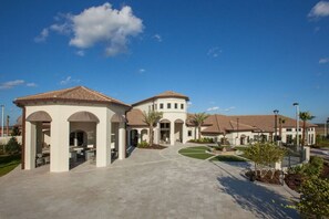 Exterior - CG9025 Brande New Luxurious home - Champions Gate (Davenport)