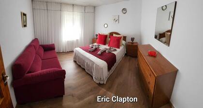 Apartamento MUY Amplio EN Castro Caldelas EN Pleno Corazon DE LA Ribeira Sacra