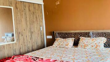 2 dormitorios, tabla de planchar con plancha, wifi gratis y ropa de cama