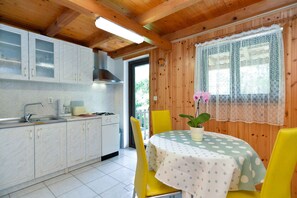 Forn, placa de cuina i torradora