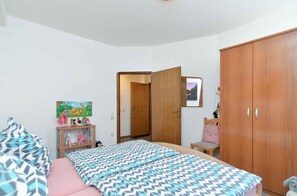 1 Schlafzimmer, Internetzugang